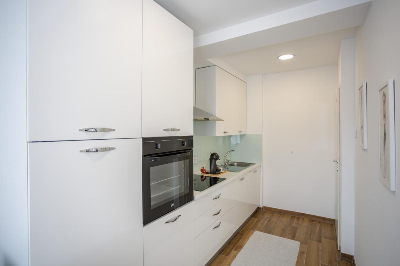 Apartment Sara เบลเกรด ภายนอก รูปภาพ